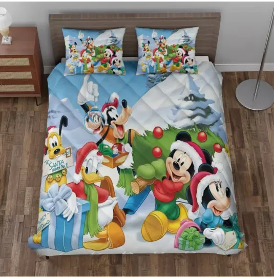 Mickey Mouse Vs Friends Winter Season Themed Happy Holiday 3D Quilt Bedding Set
