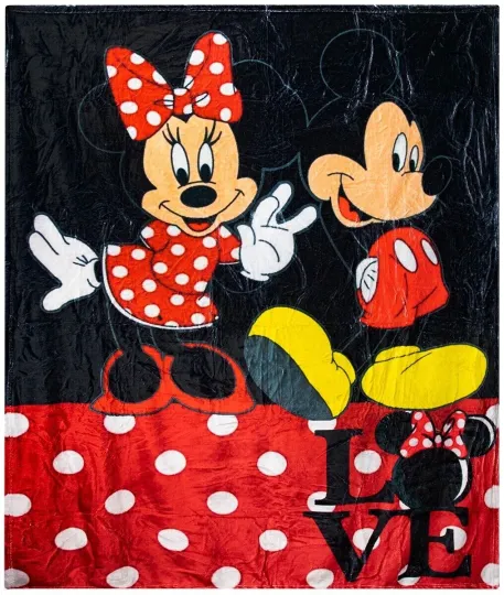 Discover Disney Mickey & Minnie Mouse Love 60" x 50"  Silky Soft Throw Blanket, New!