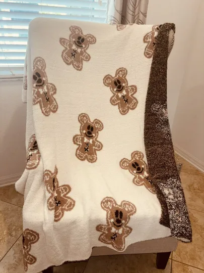 Discover Mouse Gingerbread Fleece Blanket - Ready To ship