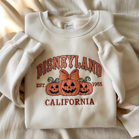 Discover Disney Sweat Halloween, Disneyland Halloween, Mickey Pumpkin Tee, Spooky Disney Sweatshirt, Halloween Park Outfit, Disney Halloween