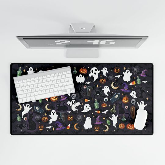 Spooky Halloween Desk Mat: Festive Pattern, Non-Slip Base
