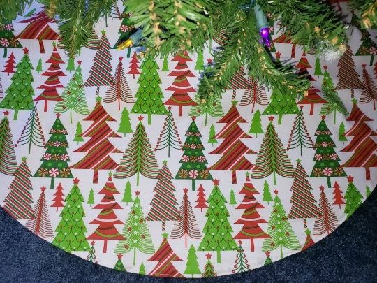 Discover White Green trees Christmas skirt