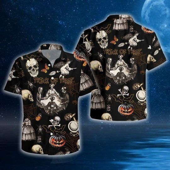Discover Skull Halloween Hawaiian Shirt, Spooky Tropical Aloha Shirt, Unisex Fall Party Costume Shirt, Halloween Button Shirt, Creepy Vintage Gift