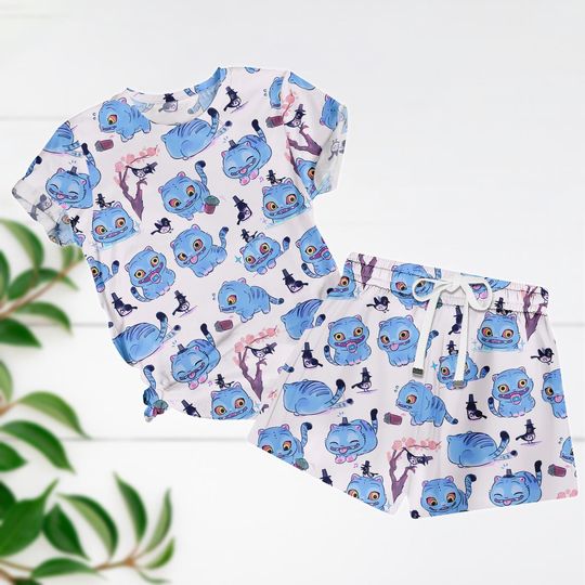 Discover Kpop Demon Hunter PJs, Blue Cat T-shirt and Shorts Set, Demon Hunter Cat Pajama, Cute Fanart Loungewear, Gift for Fans