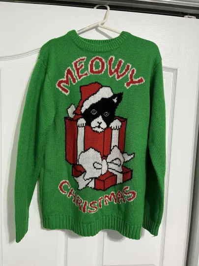 Discover Blitzen & Company Meowy Christmas Ugly Sweater with Cat and Gift Size M (0482-4)