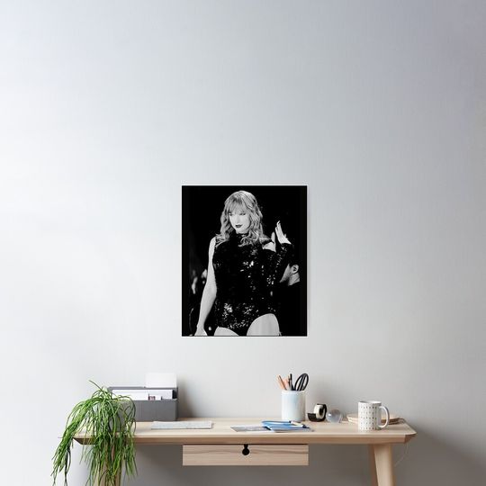 Discover Tay.l.or Swiiftt Poster, Gift for Fan