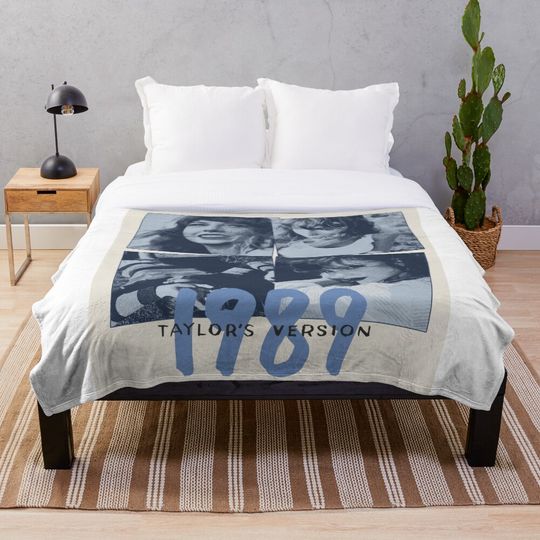 Discover The Best Song Girl Beautiful Poster Throw Blanket, Gift for Fan