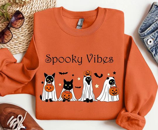 Discover Retro Halloween Cat Sweatshirt, Spooky Ghost Sweatshirt