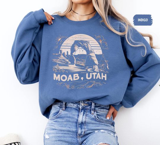 Discover Moab Utah Sweatshirt, National Parks Gift, Outdoor Adventure Clothing, Mountain Hiking
