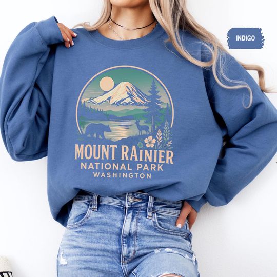 Vintage Mount Rainier National Park Sweatshirt, Retro Mountain, Outdoor Adventure Apparel, Gift for Hikers, Nature