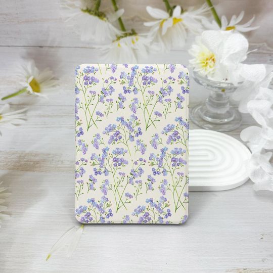 Small Purple Flower Kindle Case