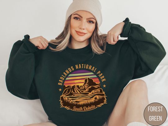 Vintage Badlands National Park Sweatshirt, South Dakota Sweatshirt, Badlands National Park gifts, Retro Dakota Sweater, Hiking Souvenir gift