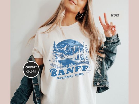 Discover Banff National Park Vintage Sweatshirt, Canada Travel Sweatshirt, Outdoor Adventure Clothing, Nature Lover Gift