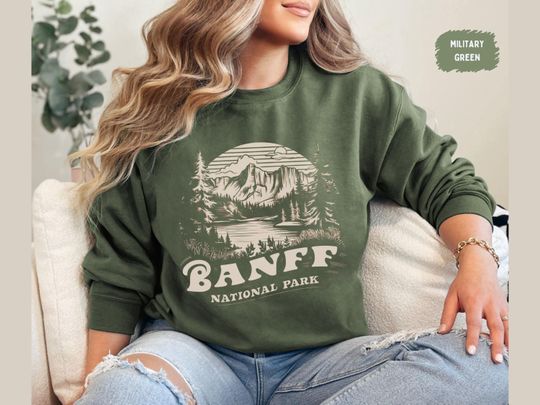 Discover Banff National Park Sweatshirt, Banff Sweater, Banff Crewneck Canadian Rockies gift Rocky Mountains, Alberta Canada Sweat Banff Souvenir