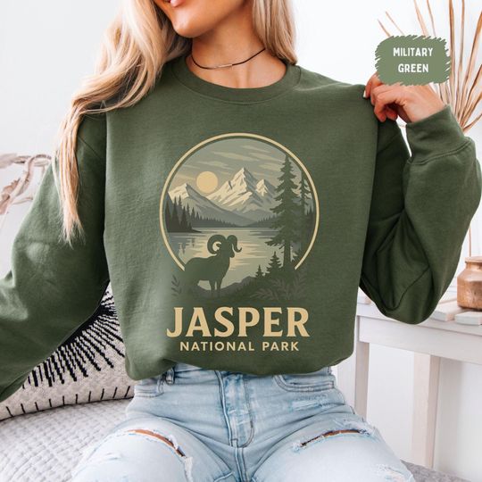 Vintage Jasper National Park Canada Sweatshirt, Retro Mountain Crewneck Jumper, Nature Lover Gift, Outdoor Adventure