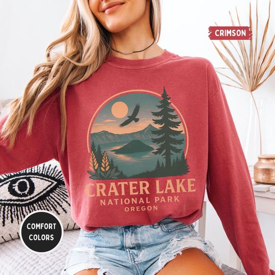 Vintage Crater Lake National Park Sweatshirt, Mountain Sweatshirt, Nature Lover Gift