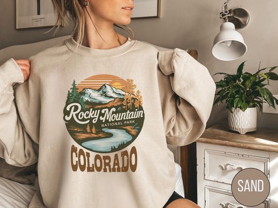 Discover Rocky Mountain National Park Sweatshirt, Vintage Colorado Sweatshirt Rocky Mountain National Park gifts Gatlinburg Shirt Hiking&nbsp;souvenir