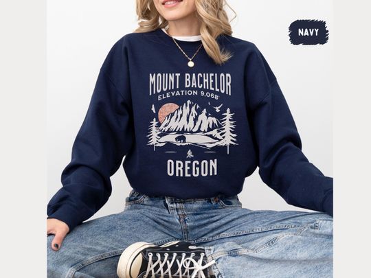 Discover Mount Bachelor Ski Sweatshirt, Winter Mountain Lover Gift, Skiing Apparel, Snowboarder Sweatshirt, Outdoor Adventure Jumper, Ski Resort