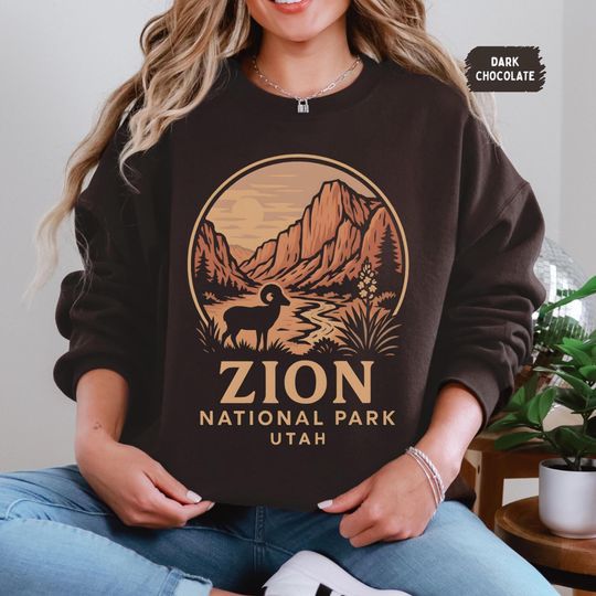 Discover Retro Zion National Park Sweatshirt, Vintage Crewneck, Unisex Jumper, Outdoor Adventure Clothing, Cozy Sweater