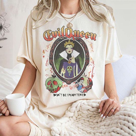 Discover BM Retro 90s Disney Snow White Evil Queen Don't Be Frightened Portrait Comfort Colors Sweatshirt , Snow White Evil Queen Shirt