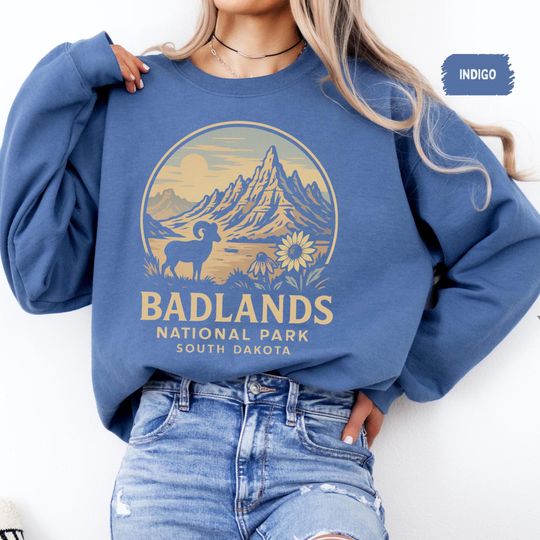 Retro Badlands National Park Sweatshirt, Vintage Outdoor Crewneck Jumper, Nature Lover Gift, Adventure Apparel, Hiking Clothing, Camping
