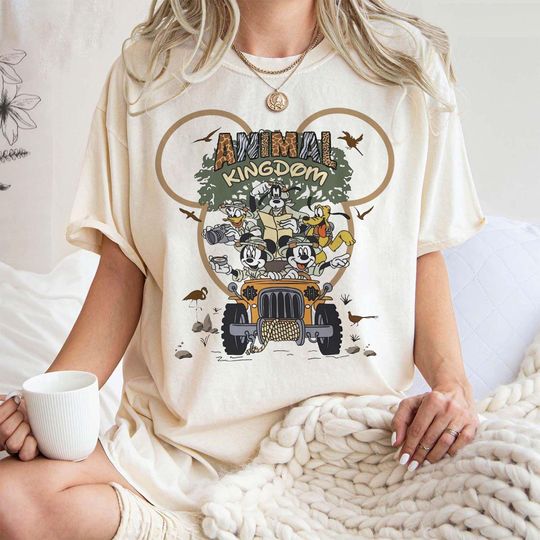 Discover Vintage Leopard Disney Animal Kingdom Shirt, Retro Mickey and Friends Safari Mode Shirt, Disney Family Safari Trip 2025, Cheetah Mickey Ears