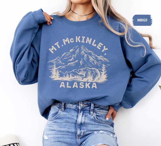 Discover Mount McKinley Sweatshirt -Unisex Heavy Blend Crewneck, Mountain Lover Gift, Hiking Apparel, Outdoor Adventure Clothing, Nature Landscape