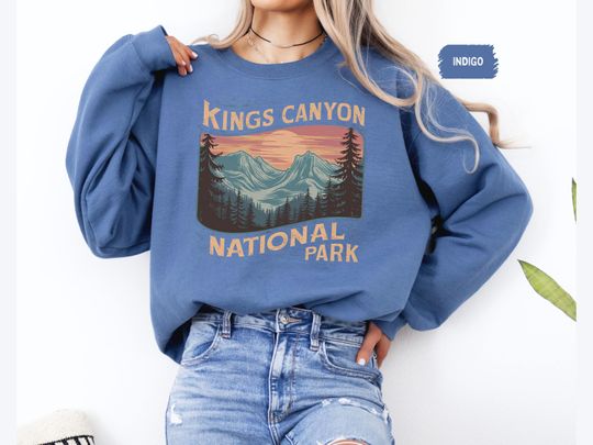Discover Vintage Kings Canyon Sweatshirt - National Park Crewneck Jumper for Nature Lovers, Gift for Hikers, Outdoor Adventure Clothing, California