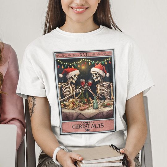 Discover Christmas Tarot Card Skeleton T-Shirt
