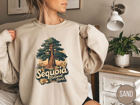Discover Sequoia National Park Sweatshirt, Vintage California Sweatshirt, Giant Sequoia Hiking Sweatshirt, California Trip Gift National Park