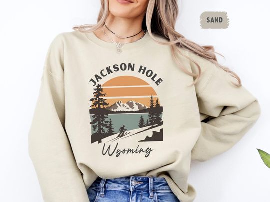 Jackson Hole Wyoming Sweatshirt, Snowboarding Jumper, Mountain Lover Winter Apparel, Ski Resort Gift, Ski Trip Sweatshirt