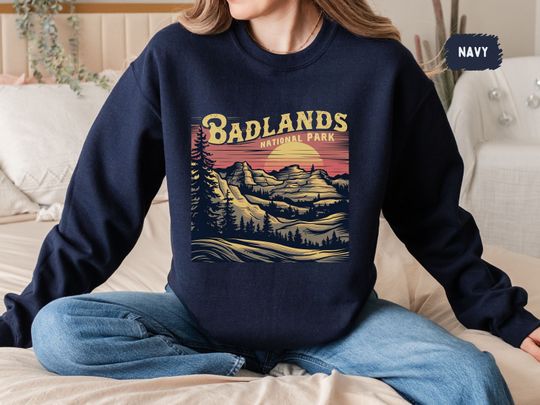 Vintage Badlands National Park Sweatshirt, South Dakota Sweatshirt, Badlands National Park gifts, Retro Dakota Sweater, Hiking Souvenir gift
