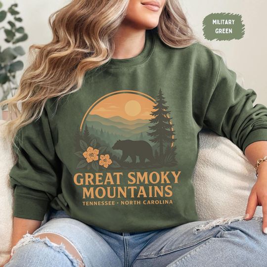 Discover Smoky Mountains Sweatshirt, Mountain Lover Gift, Nature Sweatshirt, Mountain Hike Apparel
