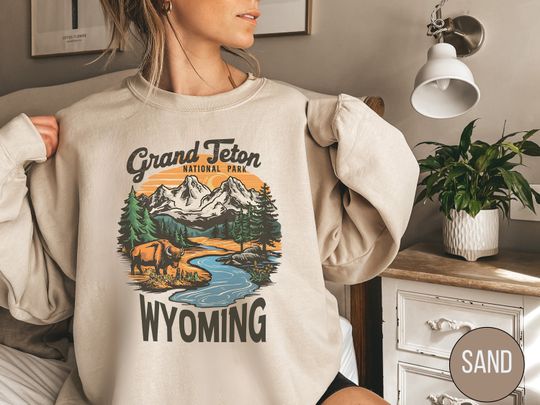 Grand Teton National Park Sweatshirt, Vintage Wyoming Sweatshirt, Grand Teton National Park gifts, Wyoming Sweatshirt
