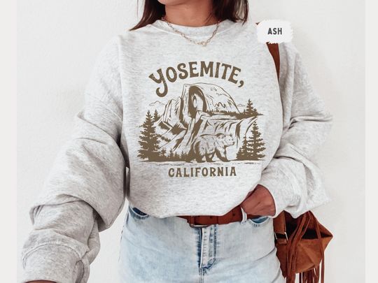 Retro Yosemite National Park Sweatshirt, Vintage National Park Sweatshirt, Outdoor Adventure Jumper, Nature Lover Gift