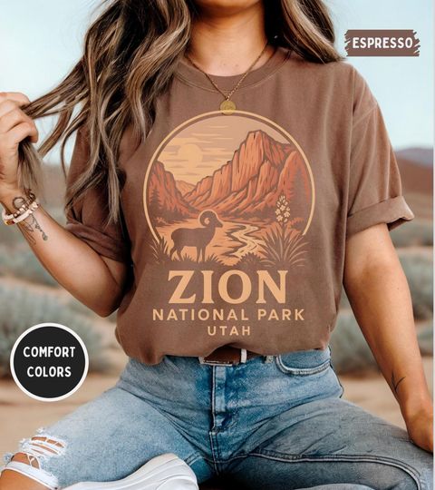 Discover Vintage Zion National Park T-shirt, Outdoor Lover Shirt, Retro Nature Lover