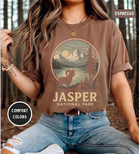 Discover Vintage Jasper National Park T-shirt, Retro Comfort Colors Shirt, Unisex Tee for Outdoors Lovers, Mountain Nature Shirt, Canada Travel gift