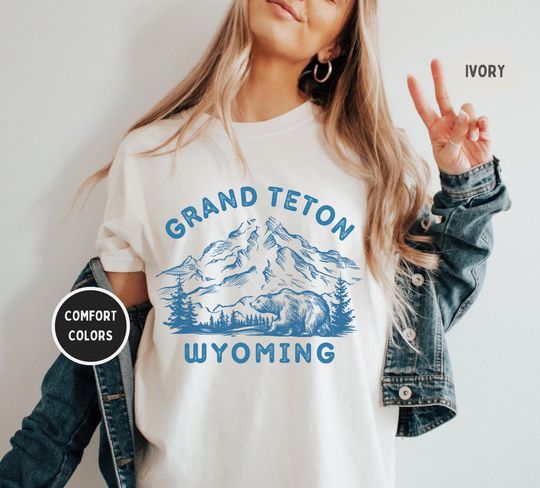 Discover Grand Teton National Park Comfort Colors T-shirt, Men's Women's Top Tee Shirt, Wyoming Nature Lover Gift, Outdoor Clothing, Mountain Graphic