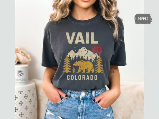 Vail Colorado Shirt, Vintage Colorado State Tshirt, Vail Souvenir Hiking,Camping ski resort shirt, Rocky Mluntains tee