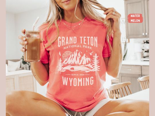 Discover Retro Grand Teton National Park Comfort Colors Shirt, Wyoming Souvenir Shirt, Grand Teton National Park Gifts, Mountain Shirt, Hiking shirt
