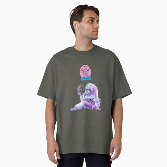 Discover Abbey Oversized T-Shirt