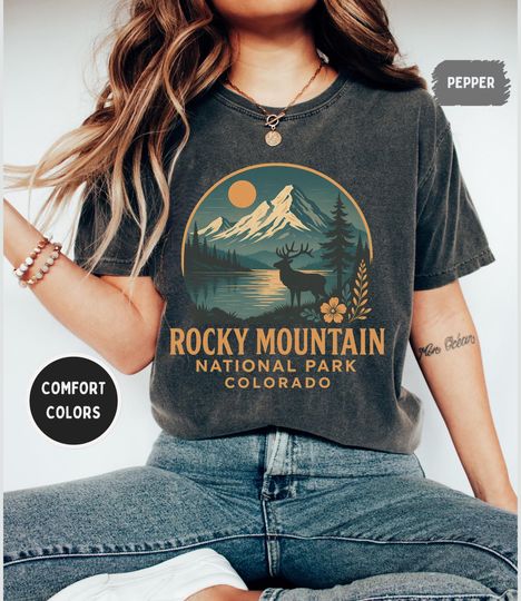 Discover Vintage Rocky Mountain National Park T-Shirt, Retro Nature Tee, Mountain Hike Shirt, Outdoors Adventure Top, Gift for Hiker, Vintage Tee