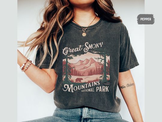 Vintage Great Smoky Mountains National Park T-shirt, Tennessee Smoky Mountains Bear Tennessee Family Trip Smoky Mountains gift