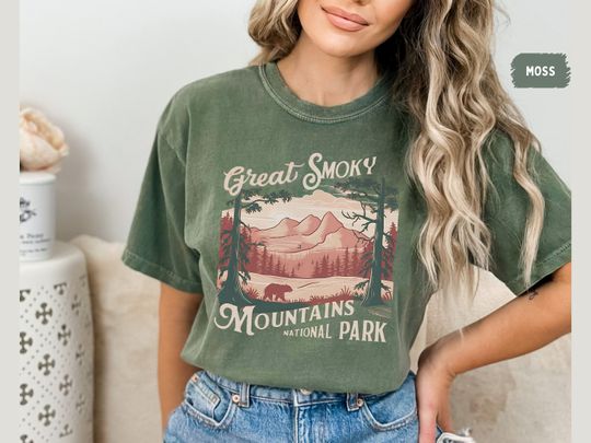 Vintage Great Smoky Mountains National Park T-shirt, Tennessee Smoky Mountains Bear Tennessee Family Trip Smoky Mountains gift