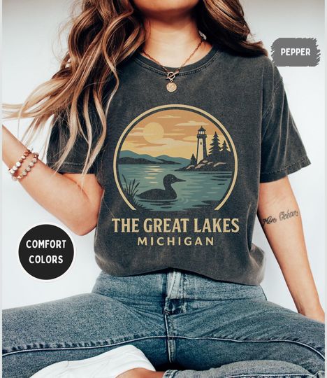 Vintage The Great Lakes Michigan T-shirt, Lake Lover Gift, Beach Vacation Apparel, Lake life