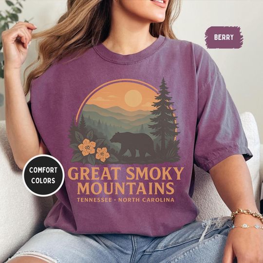 Discover Retro Great Smoky Mountains National Park Comfort Colors T-shirt, Nature Lover Apparel, Mountains Graphic Tee, Outdoor Adventure gift Hiking