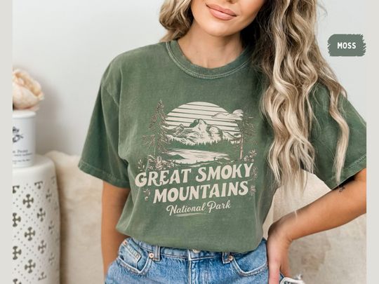 Discover Great Smoky Mountains National Park Comfort Colors Shirt Tennessee Vintage Smoky Mountains Bear Tennessee Family Trip Smoky Mountains gift