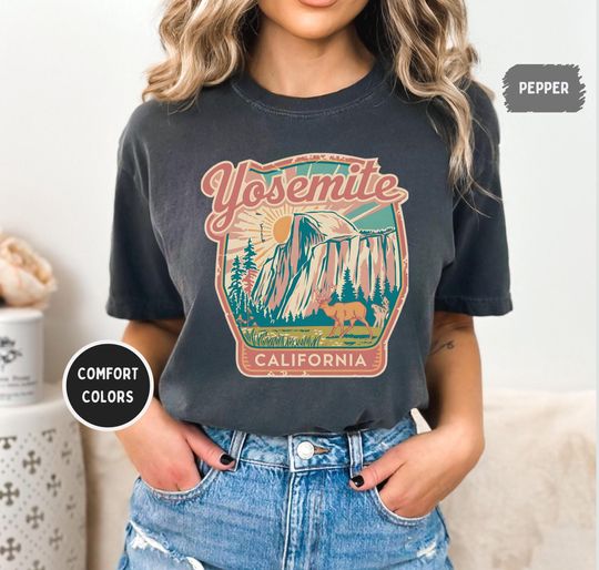 Discover Vintage Retro Yosemite National Park T-Shirt, Mountain Nature Lover Gift, Outdoor Adventure Shirt