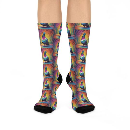Discover Caverns Pigeon - Vibrant and Colorful Cushioned Crew Socks