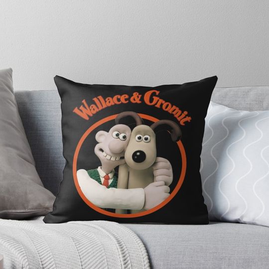 Discover Top Merch Comdie Britannique En Stop Motion Cadeau Pour Hommes Et Femmes Cadeau Halloween Cadeau Thanksgiving Cadeau Nol Pillow